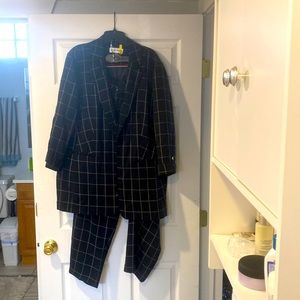 Calvin Klein suit size 18.